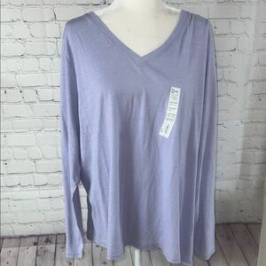 Sonoma Lavender V-Neck Women's Everyday Tee Top. Plus size. NWT